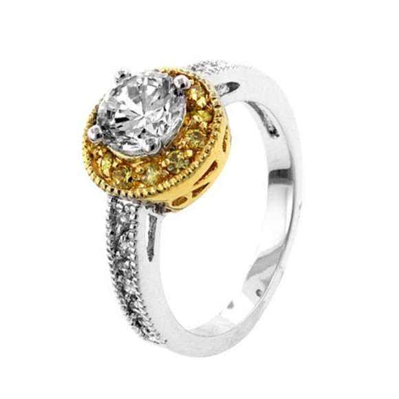 Halo set Gold & Silver 2 tone Ring LAST ONE sz 7 - Picture 1 of 1